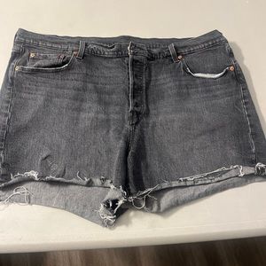 Plus Size Levi 501 Jean Shorts